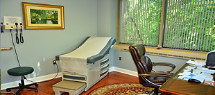 Weight Loss Doctor - UniMed Center - weight loss near me - weight loss clinic - internal medicine doctor - Lipotropic Injections - B12 Injections - IV Therapy near me - Acupuncture - Allergy Treatments - Dr. Jenny Liu - Dr. Bin Yang